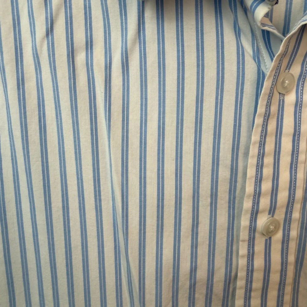 American Eagle Button Down Shirt Men Medium Blue White Striped Preppy Y2K Casual